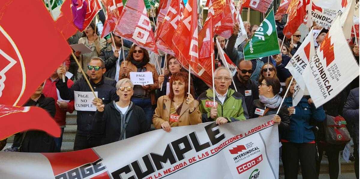 Concentraciones en Castilla-La Mancha exigiendo la mejora del empleo pblico